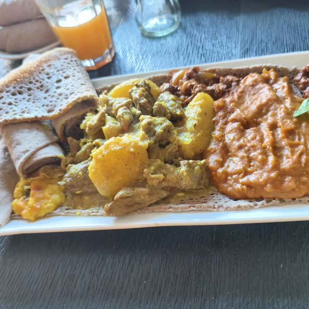 Hiwot Cuisine_Middlesbrough_slider_image_3