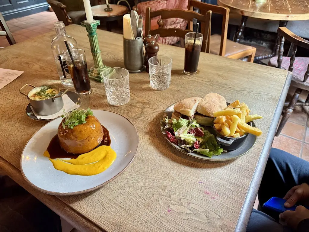 Stuart Goussetis_The Church Inn_Mobberley_review