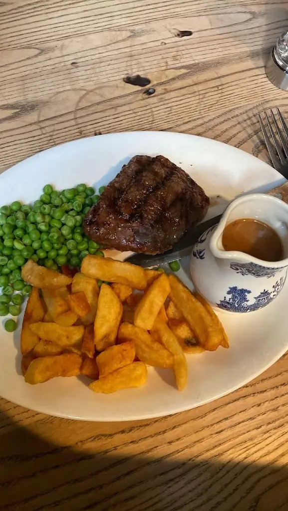 Drew Donaldson_The Bulls Head_Mobberley_review