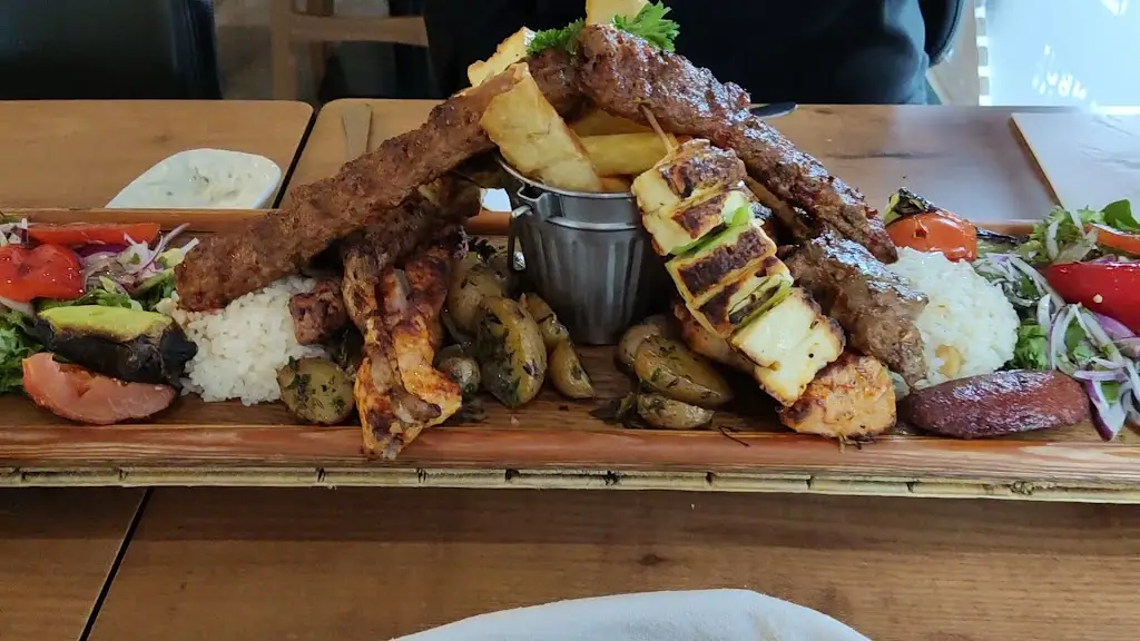 Istanbul Kitchen & Bar_Barnsley_slider_image_2