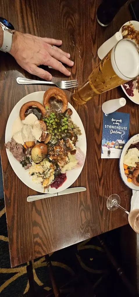 Menu_The Wheatsheaf Inn_Mollington_image_5