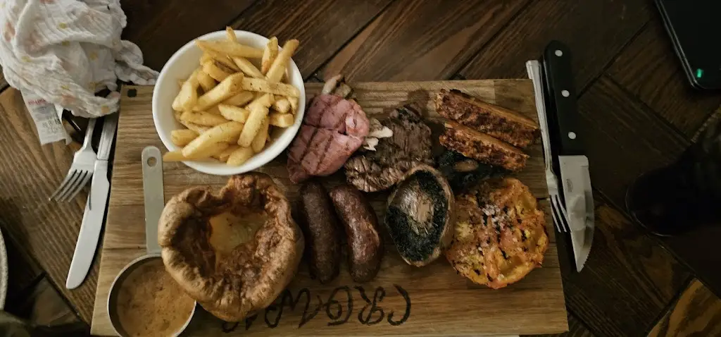 The Crown Inn_Monk Fryston_slider_image_3