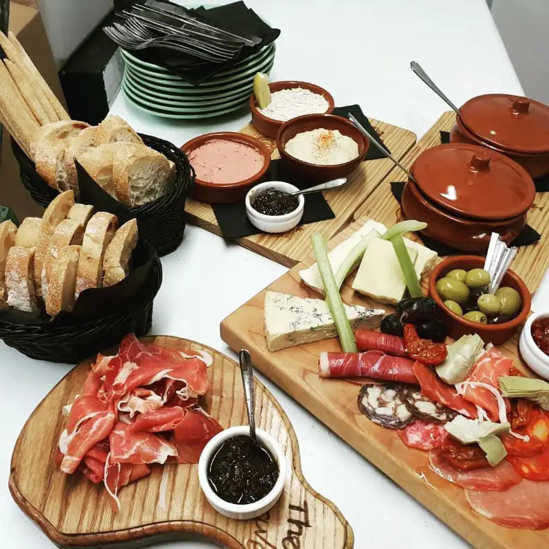 The Cave_Milford on Sea_slider_image_2