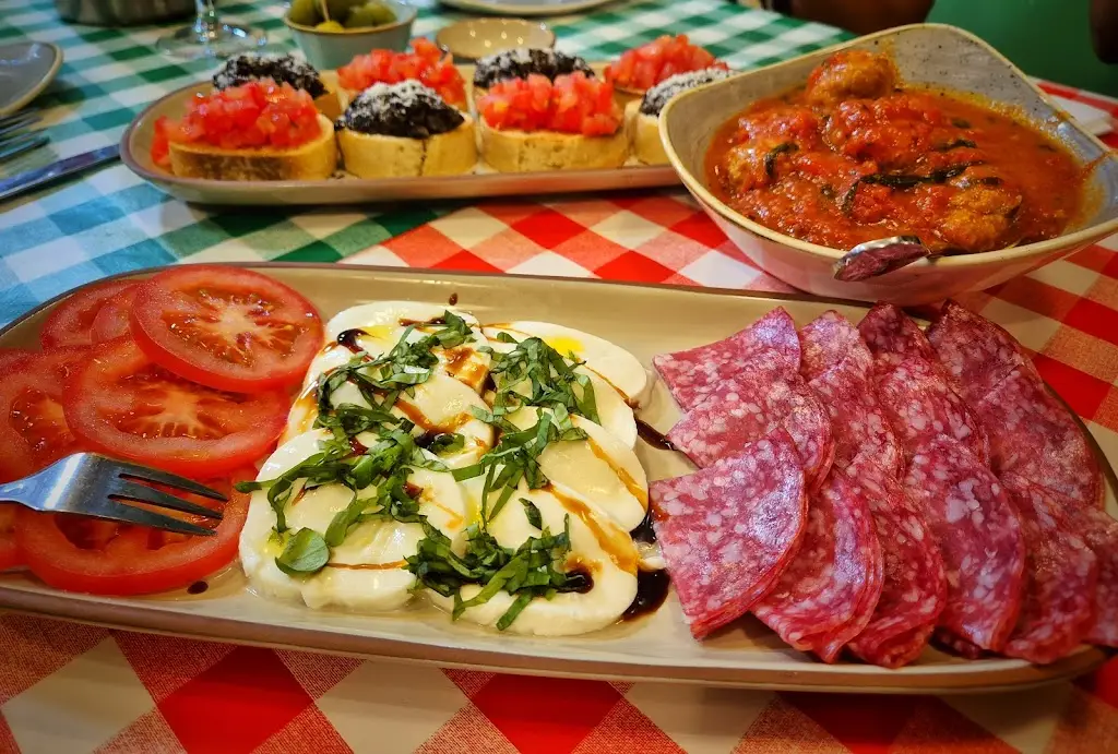 Brett Carr_The Secret Italian_Barnsley_review