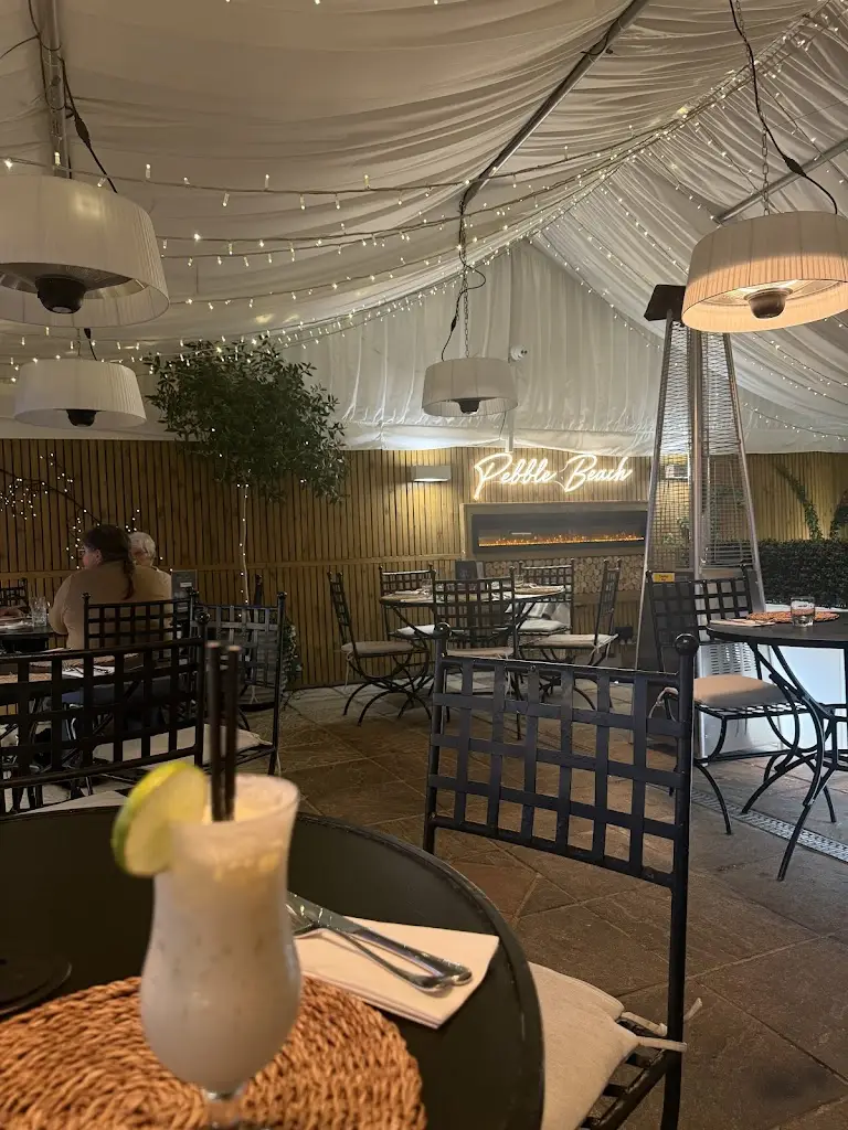 Pebble Beach Restaurant_Milford on Sea_slider_image_3