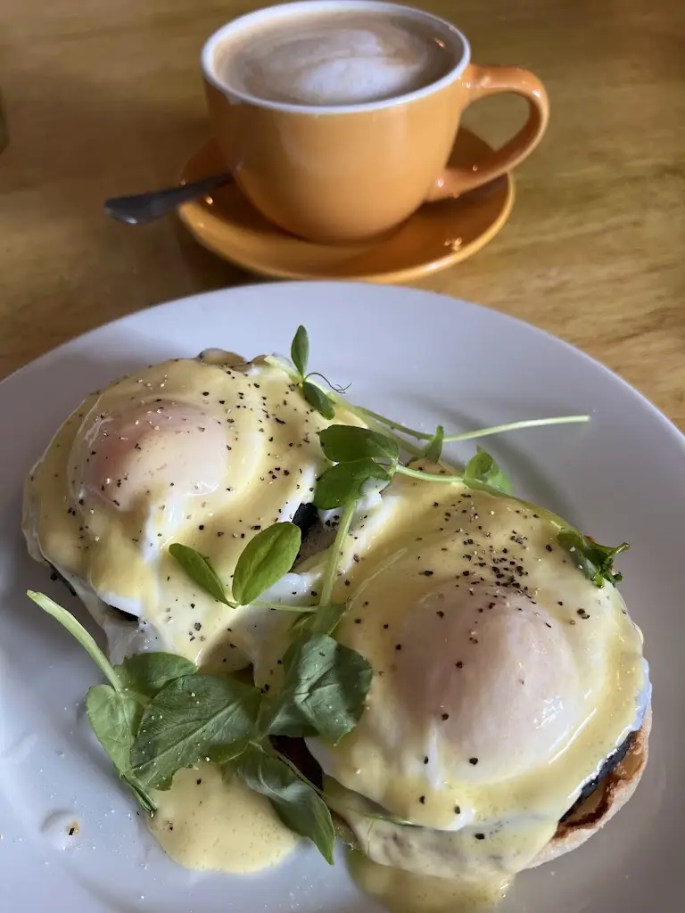 River Bela Cafe_Milnthorpe_slider_image_2