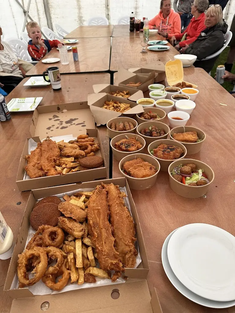 Milnthorpe Fish and Chips_Milnthorpe_slider_image_3