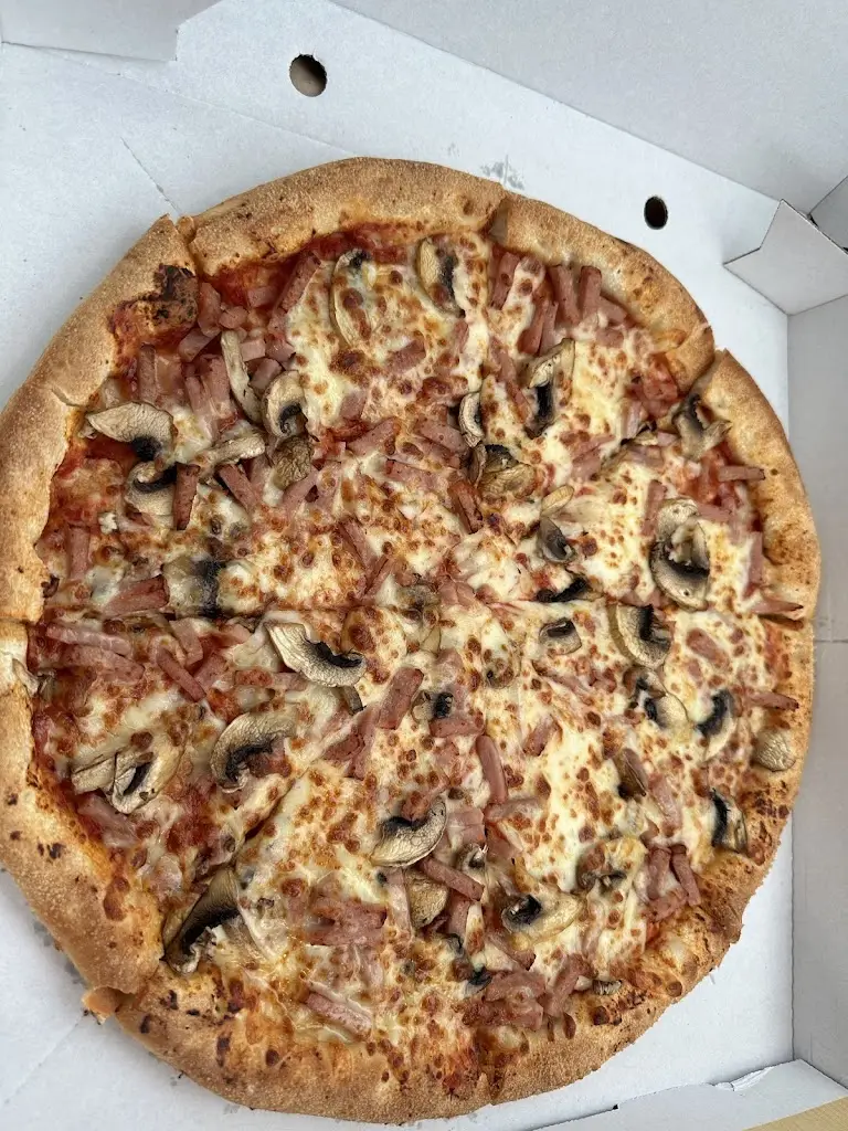 Menu_Flames Pizzeria & Grill_Milnthorpe_image_4