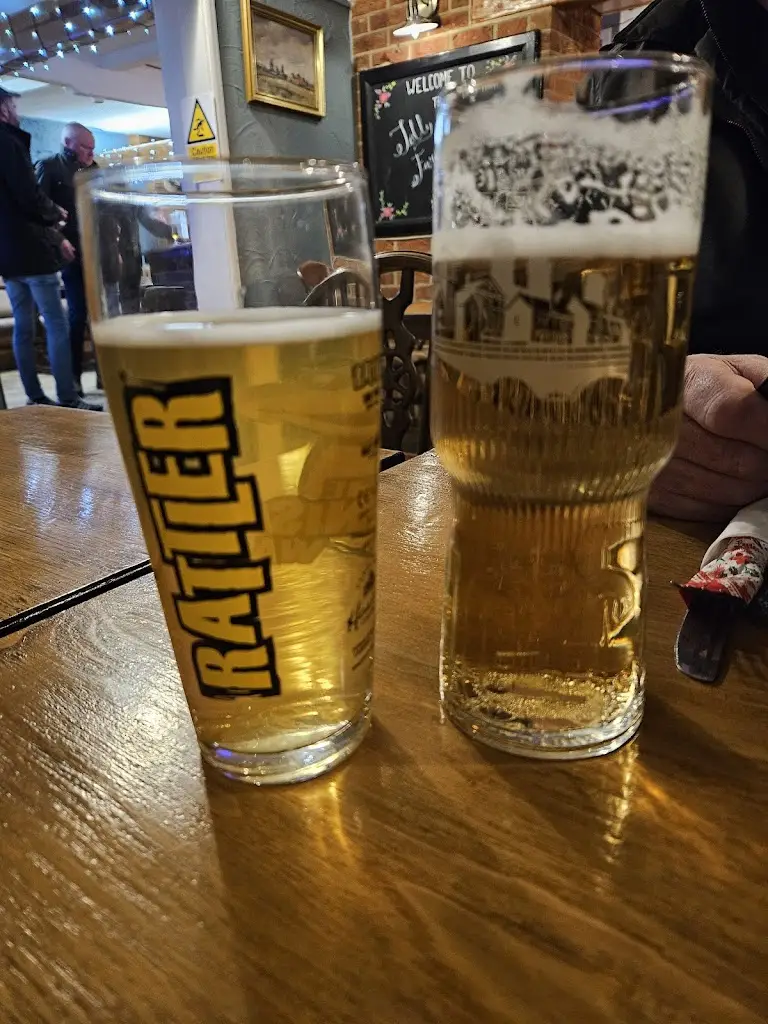 Simon Pallett_The Jolly Farmer_Moulton Chapel_review