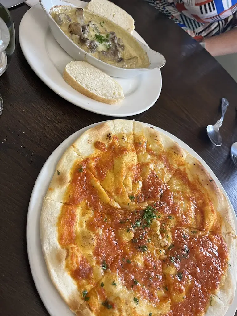 olivia kaye_Puccini's_Barnsley_review