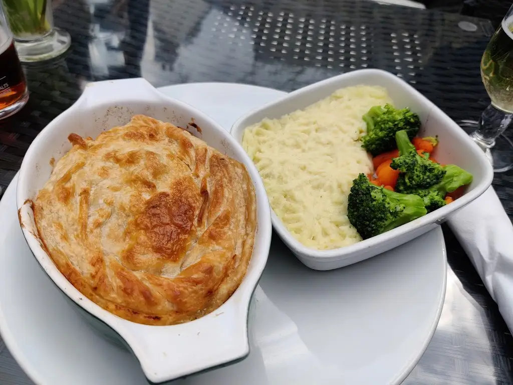 Menu_The Bull Inn_Much Hadham_image_8