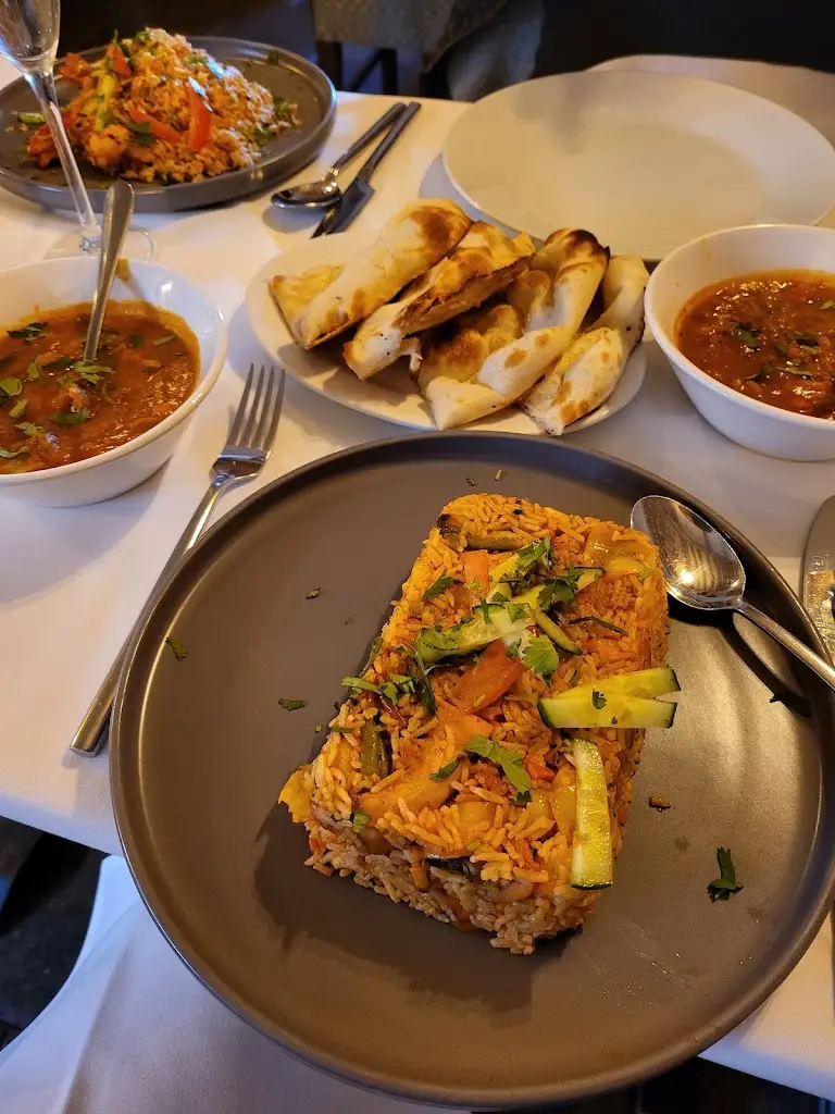 Me Mr_The Nag's Head Indian Restaurant_Much Hadham_review