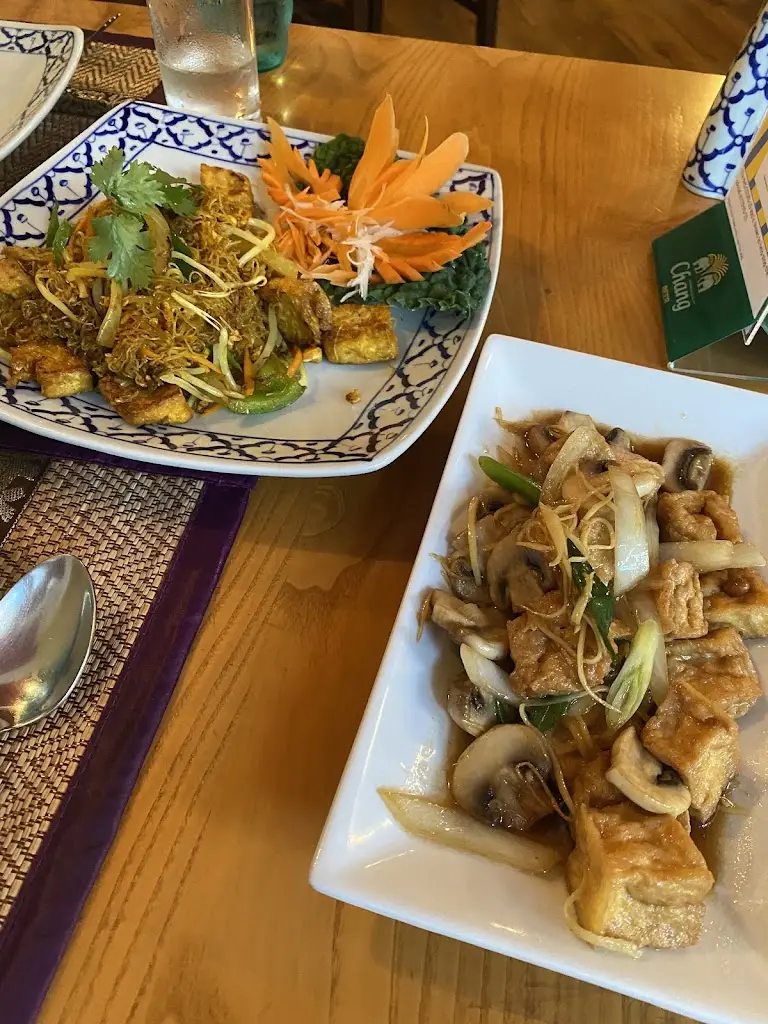 Menu_Siam House_Adderbury_image_6