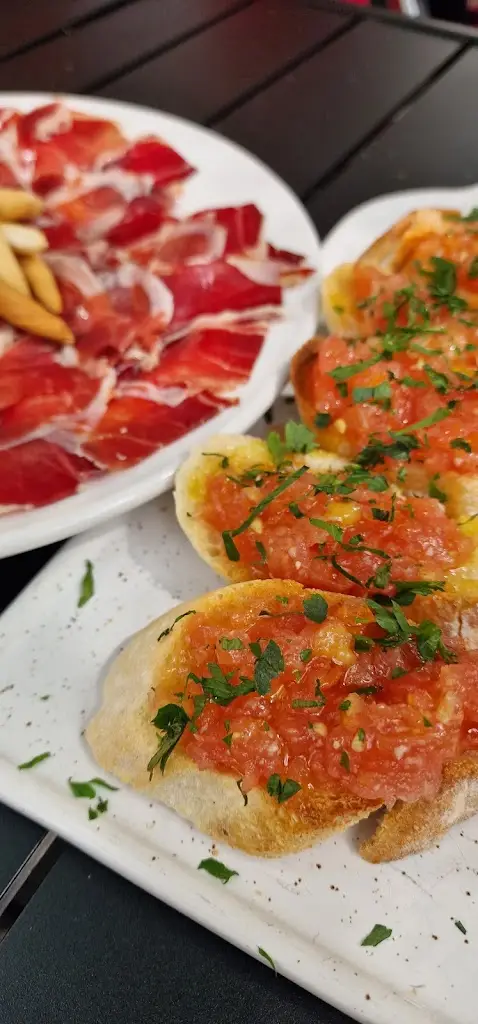 Menu_La Terraza Marlborough_Aldbourne_image_9