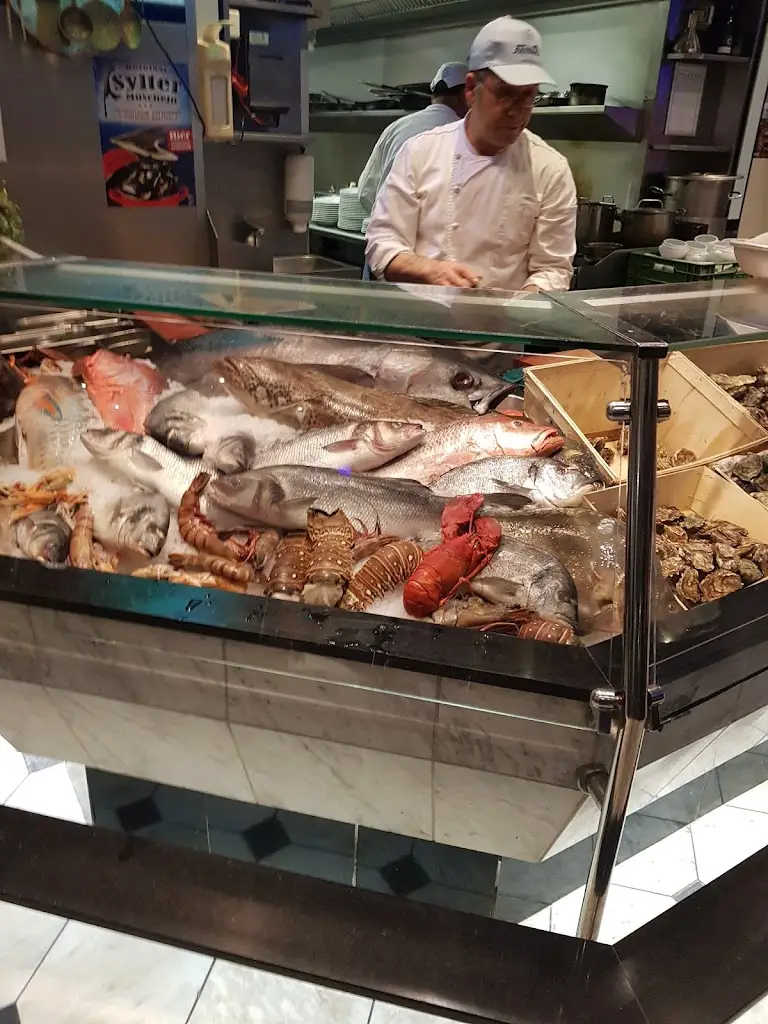 Bistro Romanos restaurant in Barnsley