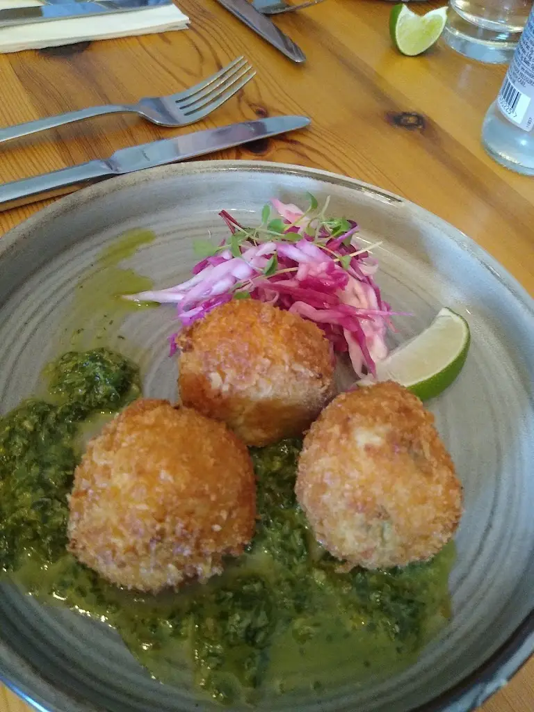 Menu_Castaways Wine Bar_Mylor Bridge_immagine_9