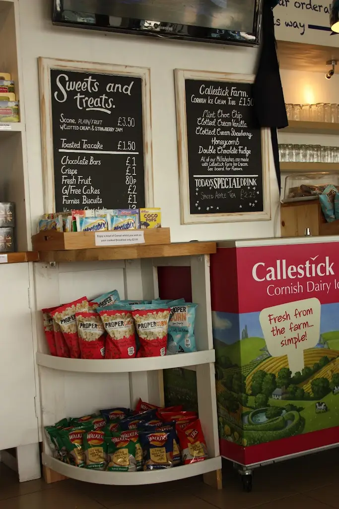 Menu_Café Mylor_Mylor Bridge_image_4