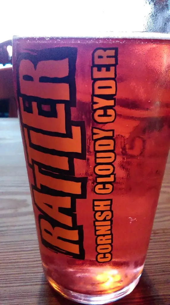 Menu_Pandora Inn_Mylor Bridge_image_5