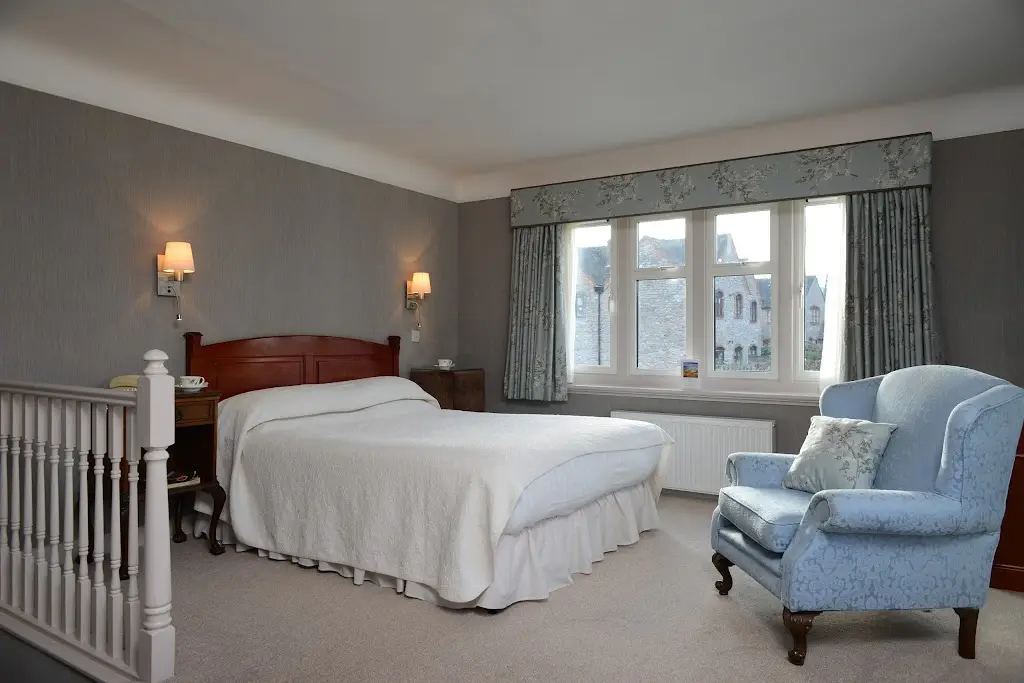 The Raven Hotel & Restaurant_Much Wenlock_slider_image_3