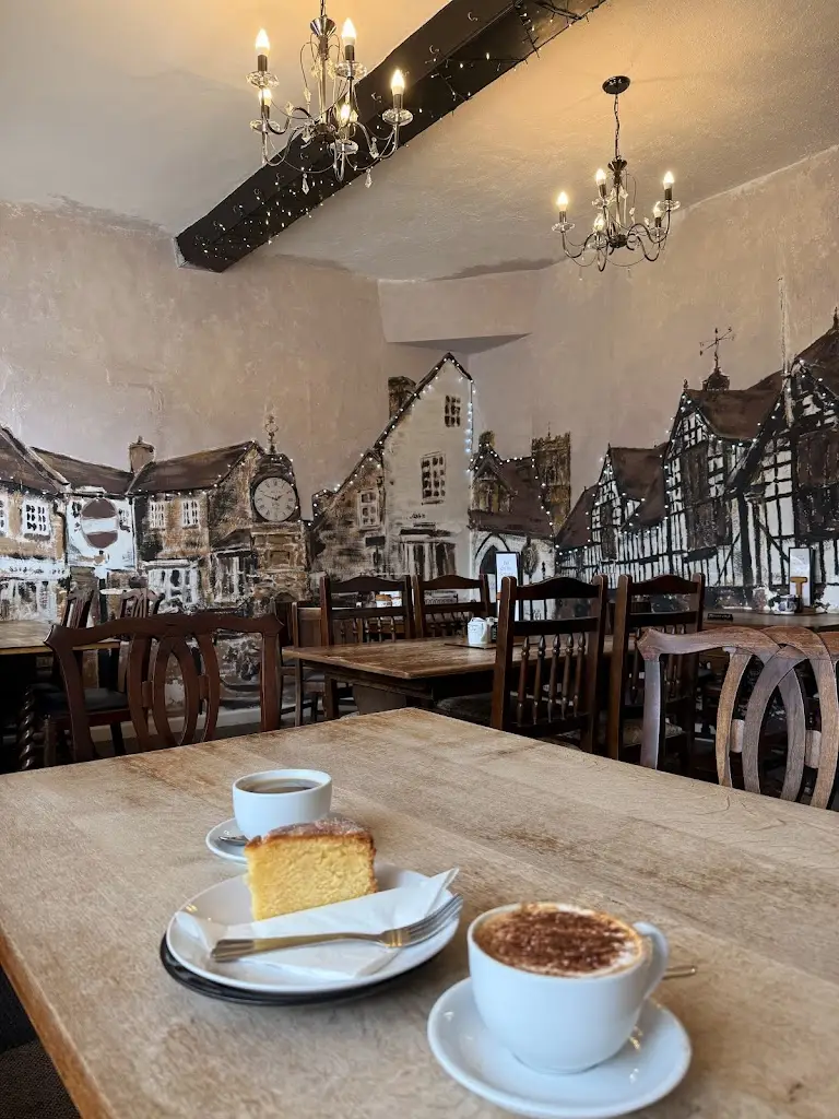 Amanda Abeyrathna_Tea on the Square_Much Wenlock_review