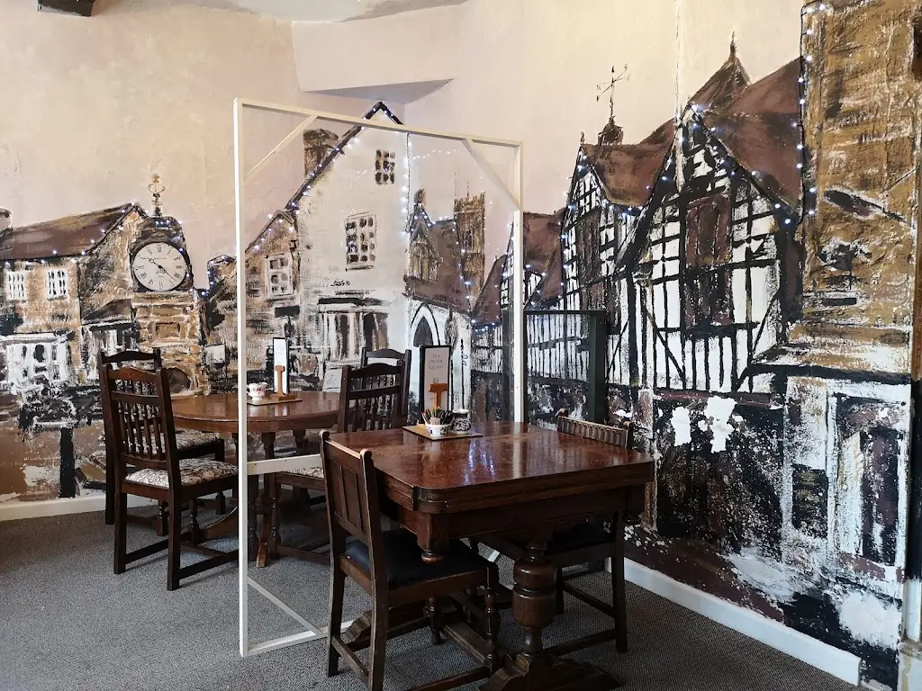 Tea on the Square_Much Wenlock_slider_image_3