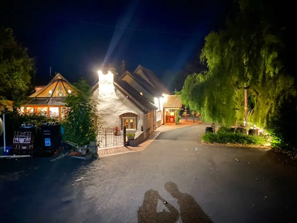 Rebecca P_The Feathers Inn - Brockton_Much Wenlock_review