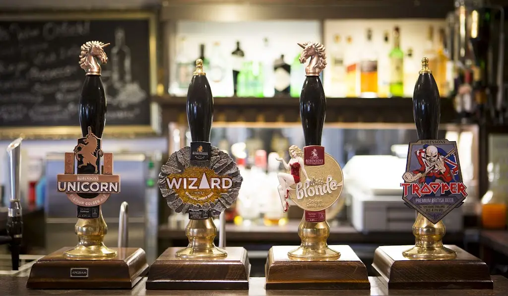 Menu_Dysarts Arms, Mossley_Mossley_image_5