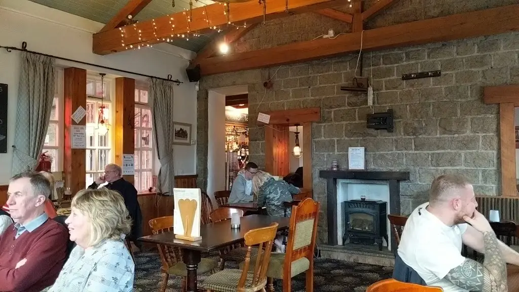 Roaches Lock Inn mossley ltd_Mossley_slider_image_2