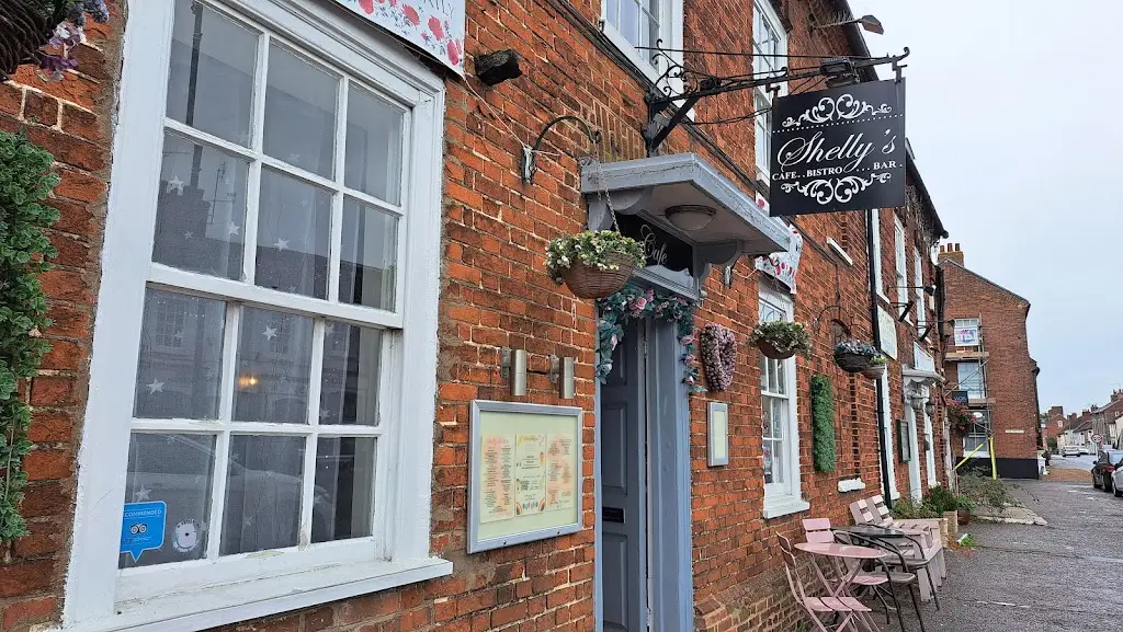 David Smith_Shelly's bistro_Necton_review
