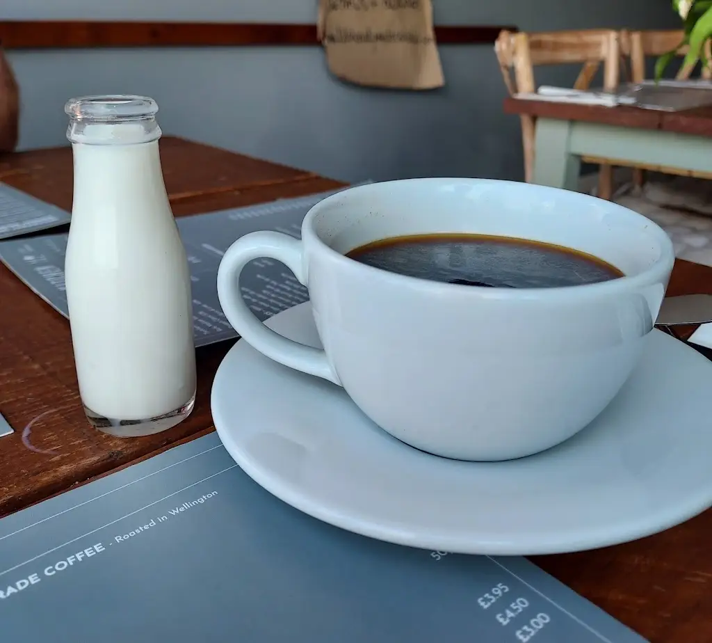 Lynne Duffett_Kitchen at Quantock Lakes_Nether Stowey_Bewertung