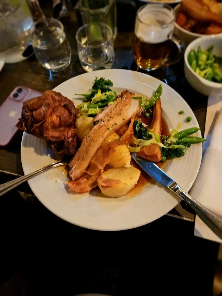 Menu_The Fox and Tree_Murton_image_6