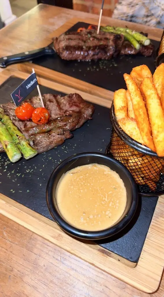 Menu_Farro's Grillhouse_New Basford_image_7