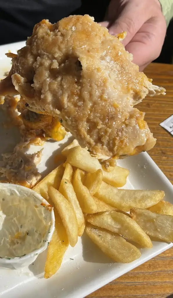 Liam H_The Yorkshire Lass_New Marske_review