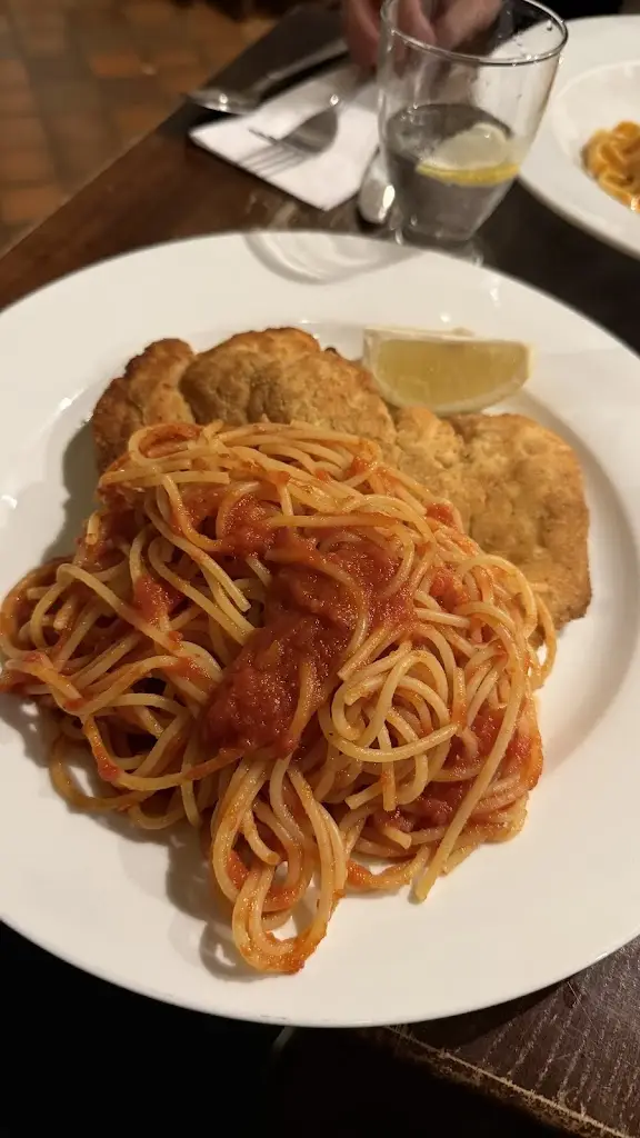 Steven Waller_Verona_Morden_review