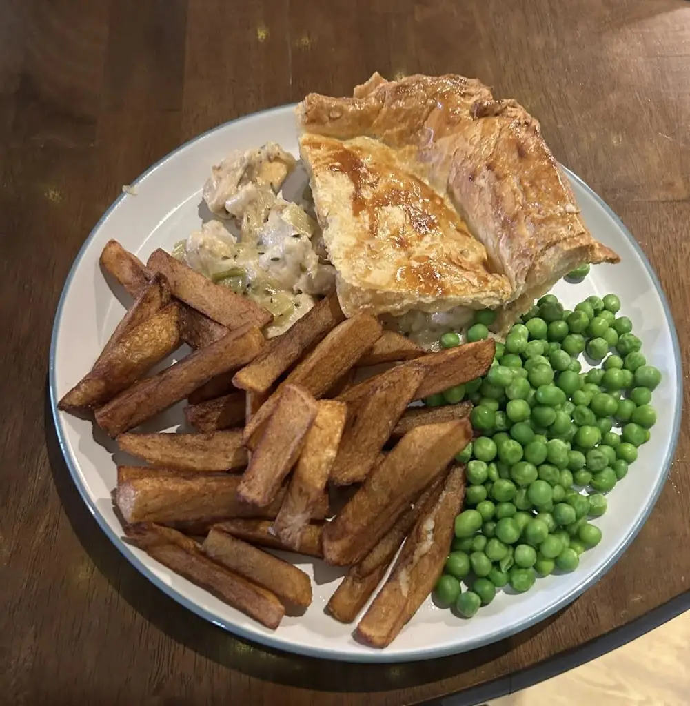 Black horse_Nettleham_slider_image_3