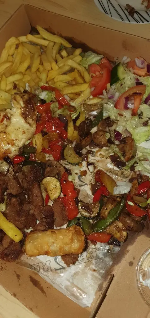 Menu_Greek2me takeaway Nettleham_Nettleham_imagen_1