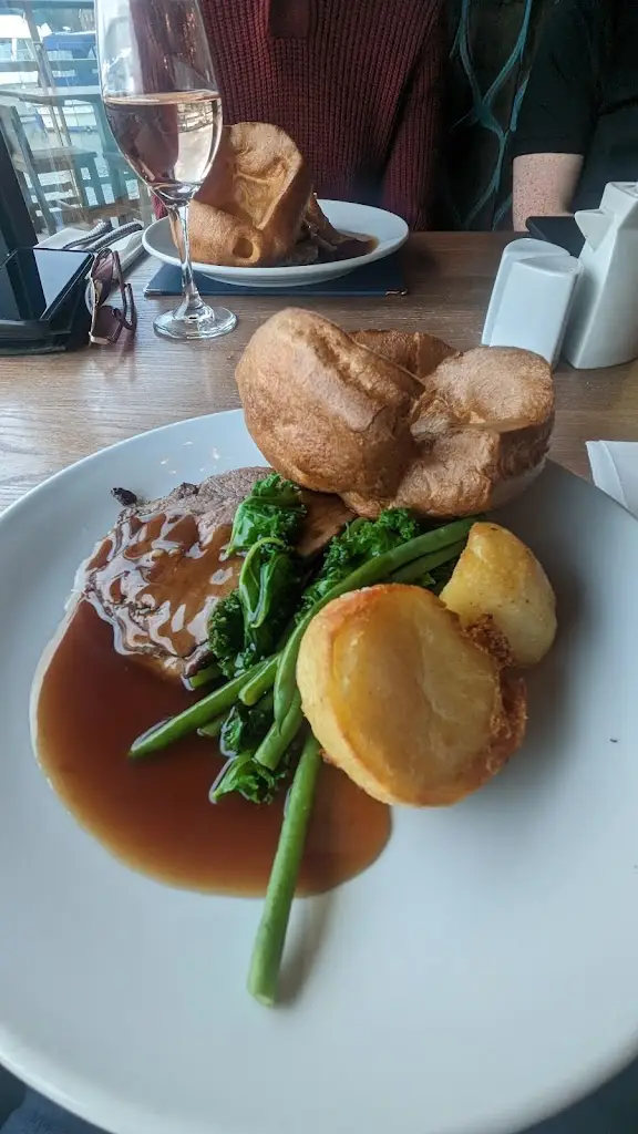 Menu_Harbour Lights_Nettleham_image_9