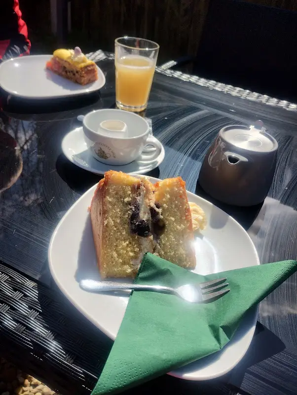 Jas K_Liberteas coffee shop_Newbold Verdon_review