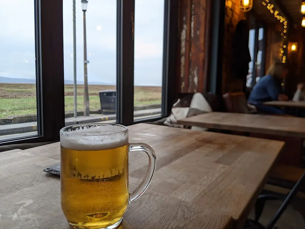 Menu_Elephant_Neston_image_3