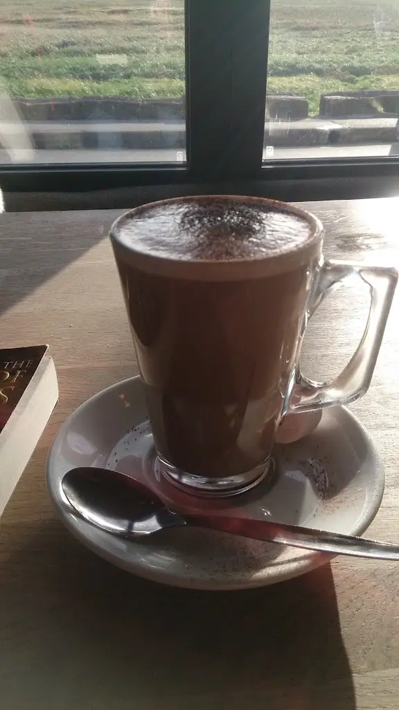 Menu_Elephant_Neston_image_5