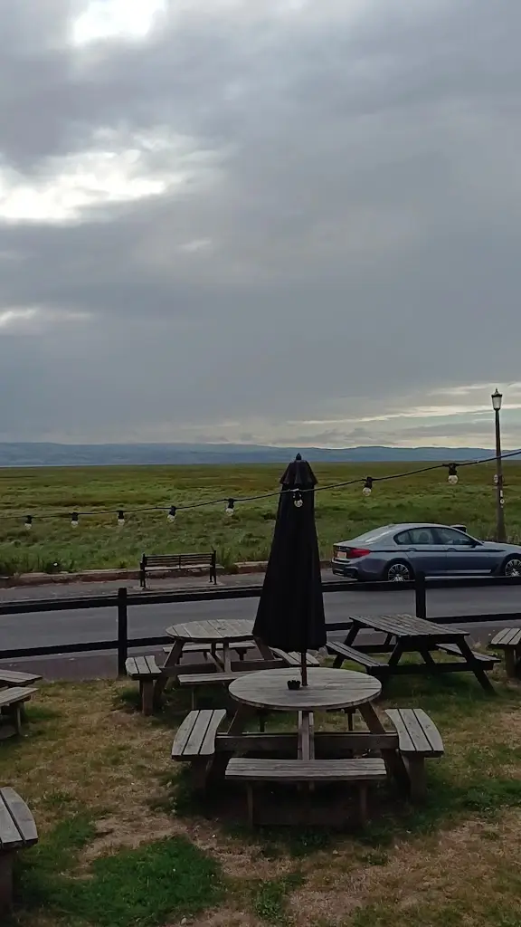 Jane Roberts_The Old Quay_Neston_review