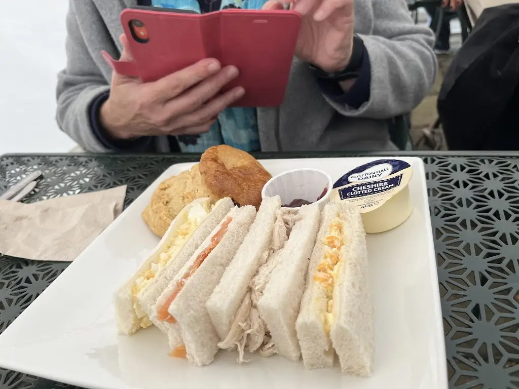 Menu_Lilypad Cafe & Water Gardens_Neston_image_5