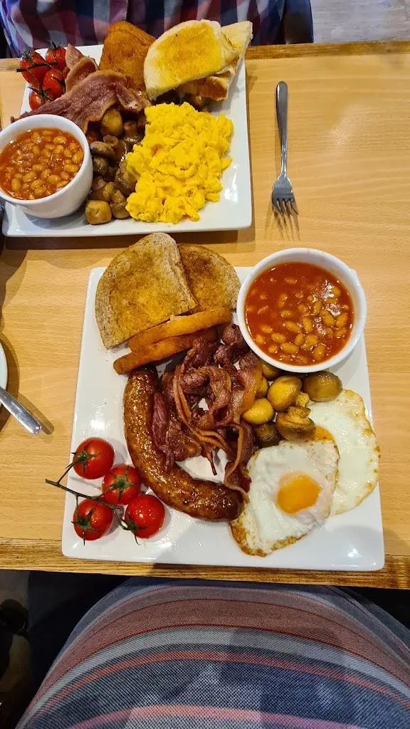 Menu_Lilypad Cafe & Water Gardens_Neston_image_8