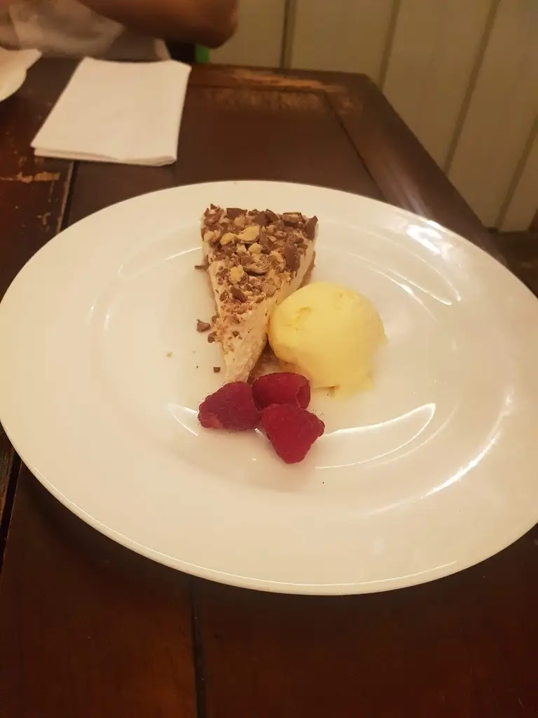 Menu_The Flower Pots Inn_New Alresford_image_8