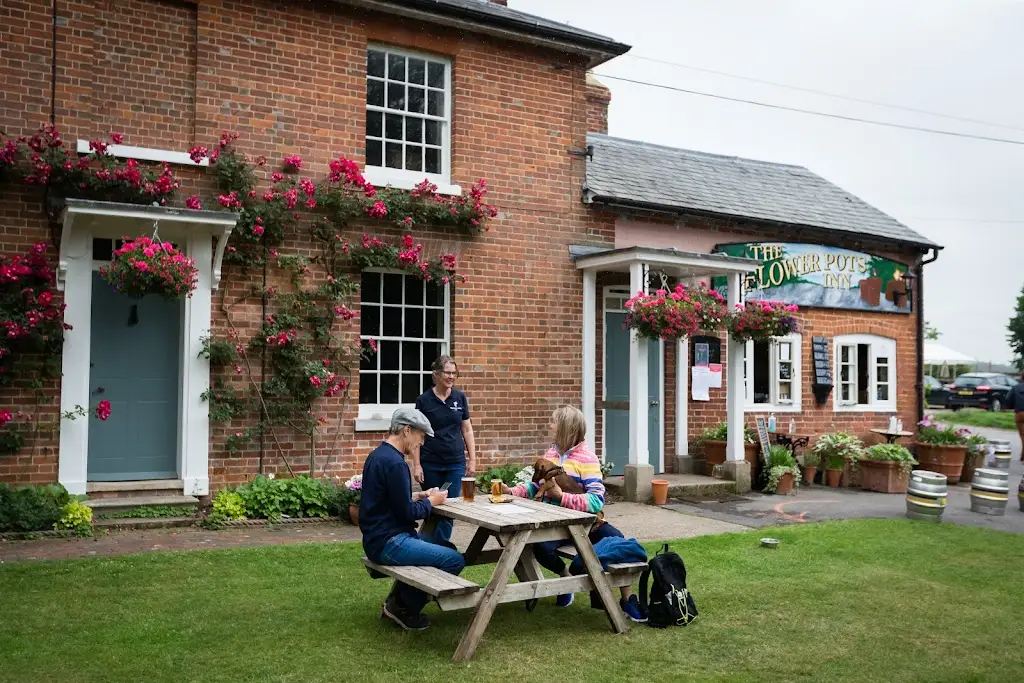 The Flower Pots Inn_New Alresford_slider_image_3