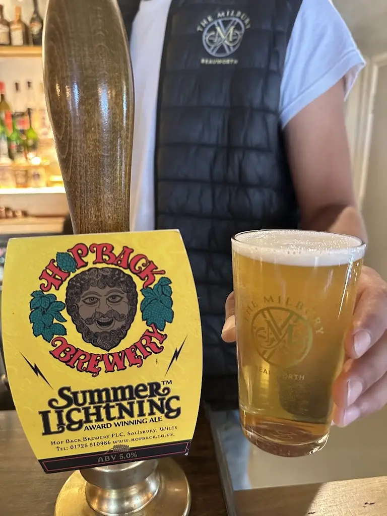 The Milbury at Beauworth_New Alresford_slider_image_3