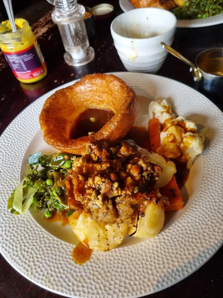 Claire Corbridge_Old Forge Otterbourne_New Alresford_review