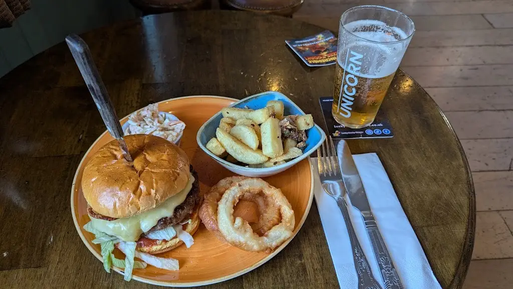 John Harrison_The Crown, Walney_Barrow in Furness_review