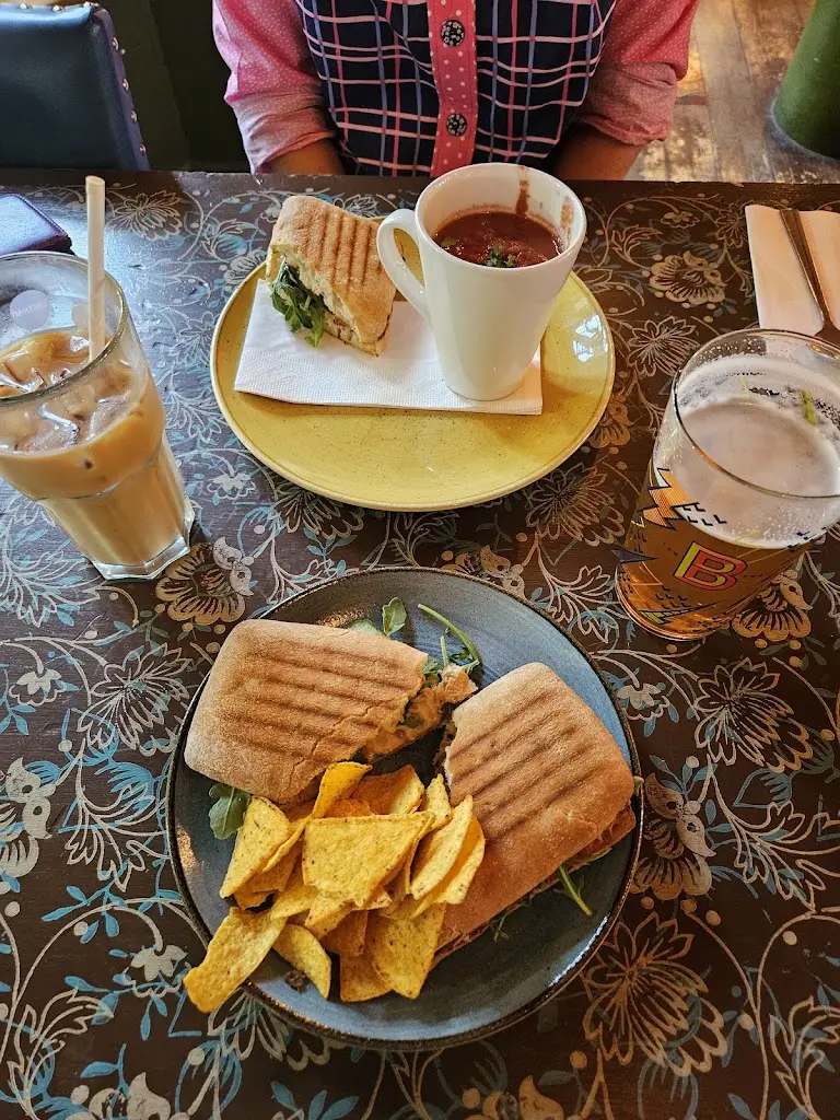 Jay Glanville_Tambo Lounge_Newark on Trent_review