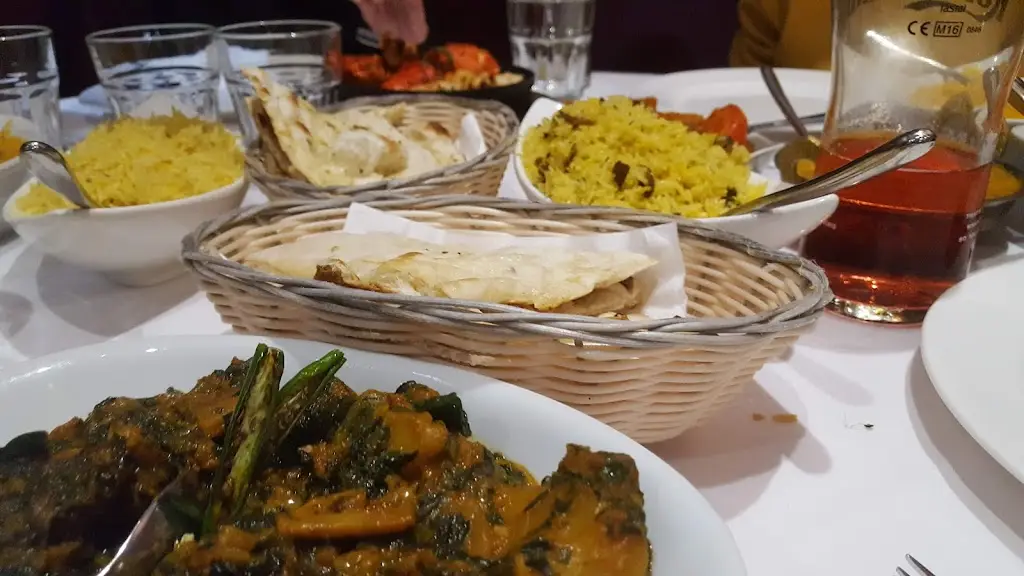 Menu_Baseri Nepalese and Indian Restaurant_Newark on Trent_image_8